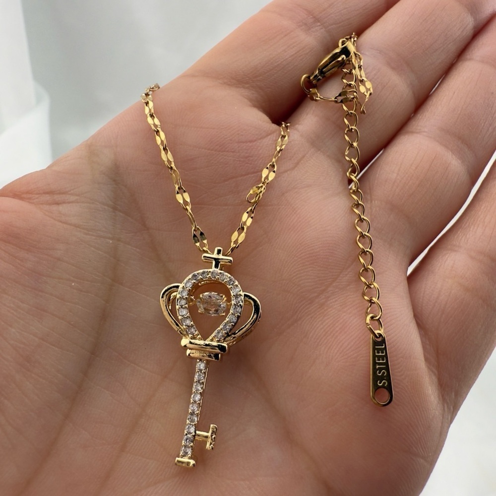 Anthropologie Elegant Gold Key Necklace – Crystal Accent Pendant